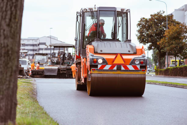 Driveway Snow Removal Preparation in Tukwila, WA